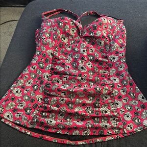 Pink Skull Patterned bathing suit top